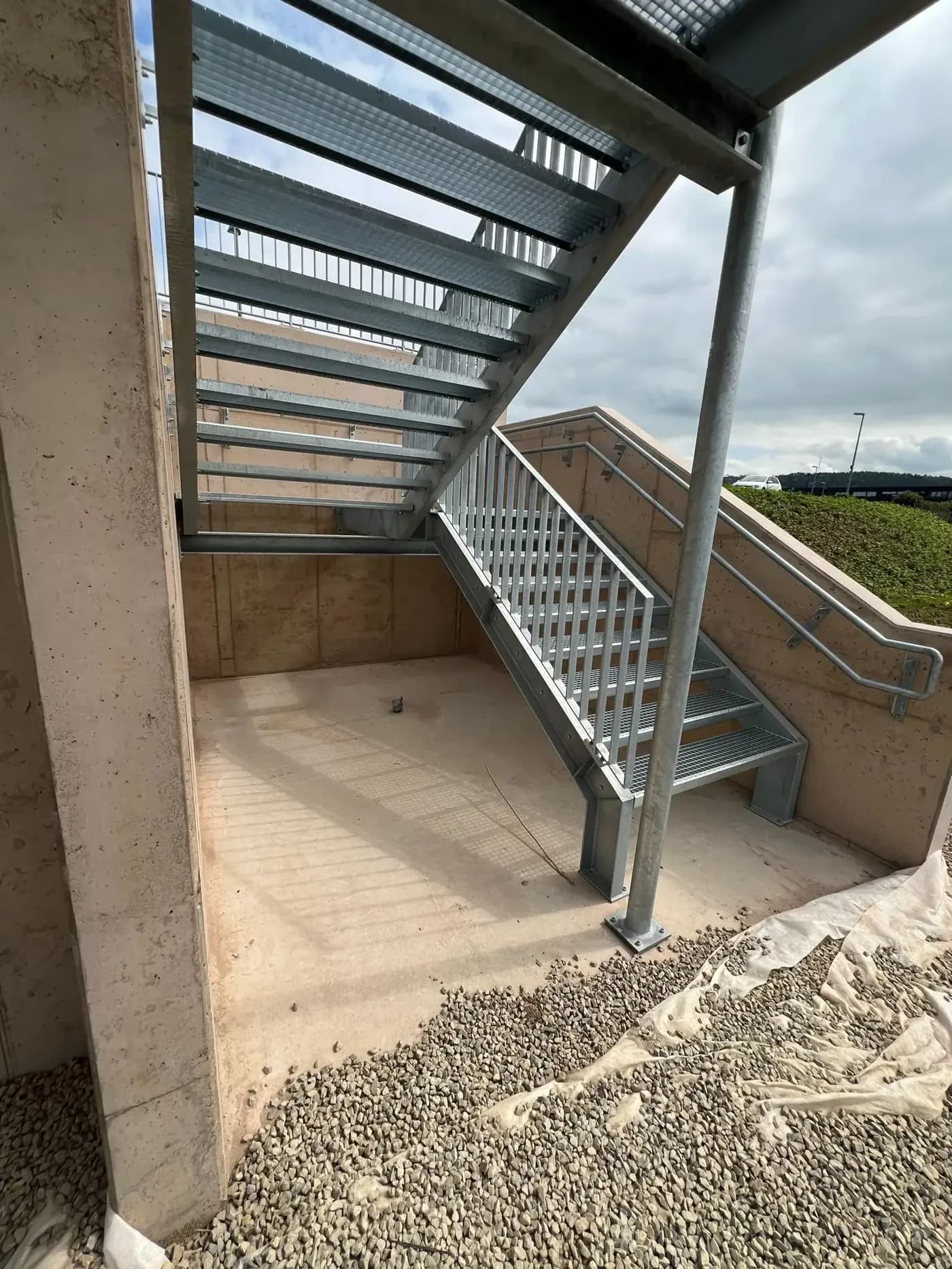 Maßgefertigte Stahltreppe in einem Bestandsgebäude